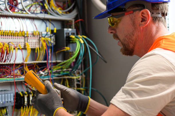 Best Licensed Electrician  in East Washington, PA